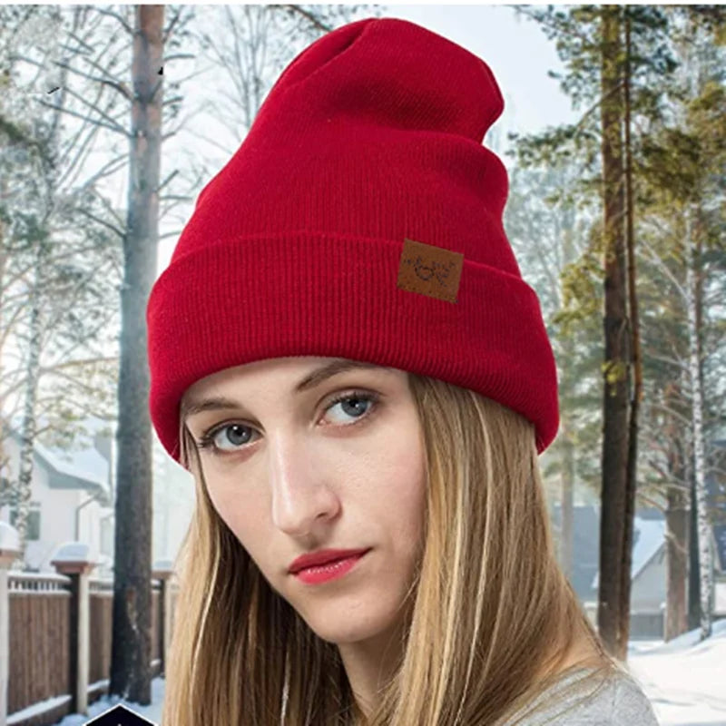 Unisex Casual Beanie Hat – Soft Knitted Winter Essential
