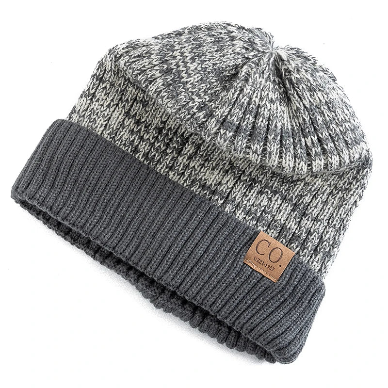Unisex Two-Tone Fur-Lined Winter Beanie – Warm, Stylish, & Casual