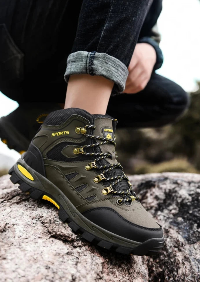 Unisex Hiking Shoes – Wear-Resistant, Winter-Ready Trekking Sneakers