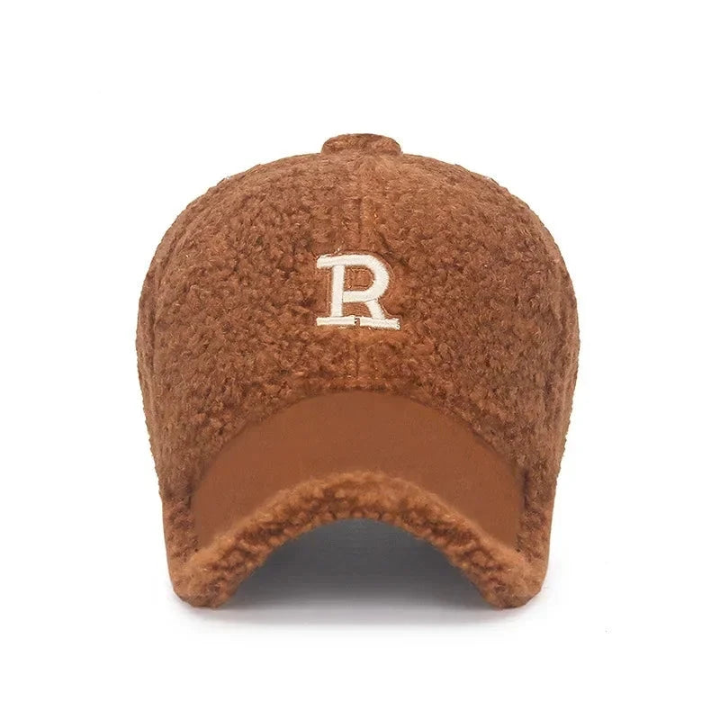Winter Lamb Wool Baseball Cap – Cozy and Trendy for Women
