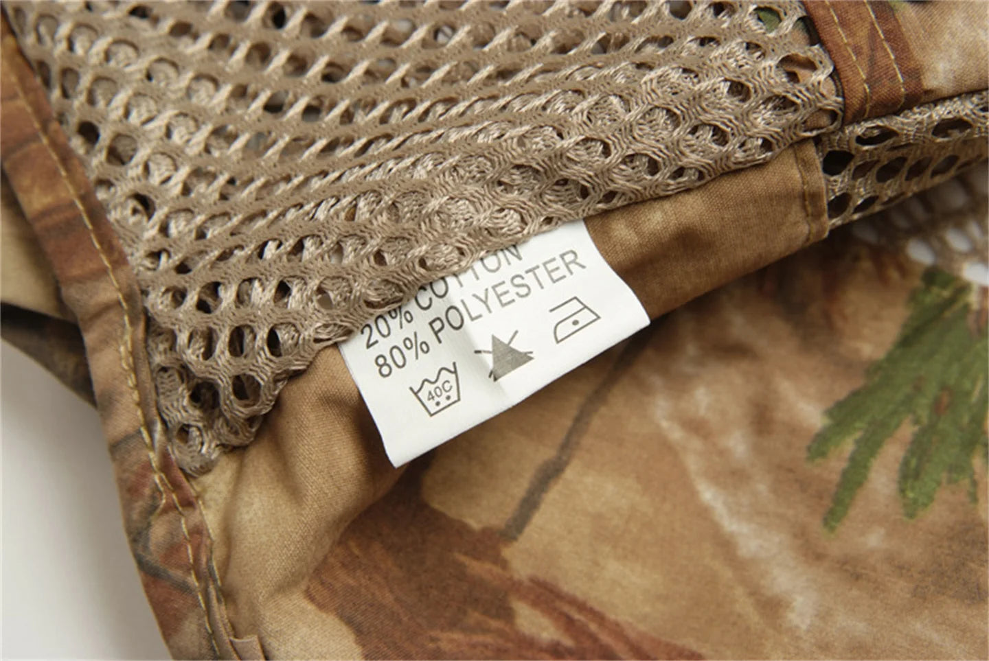 Camouflage Hunting Vest – Breathable & Versatile Outdoor Essential