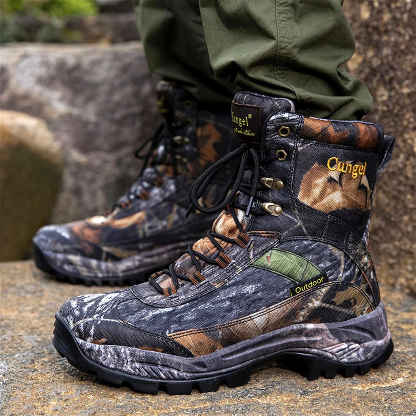 Men's High Top Camouflage Hunting Boots – Your Ultimate Outdoor Companion