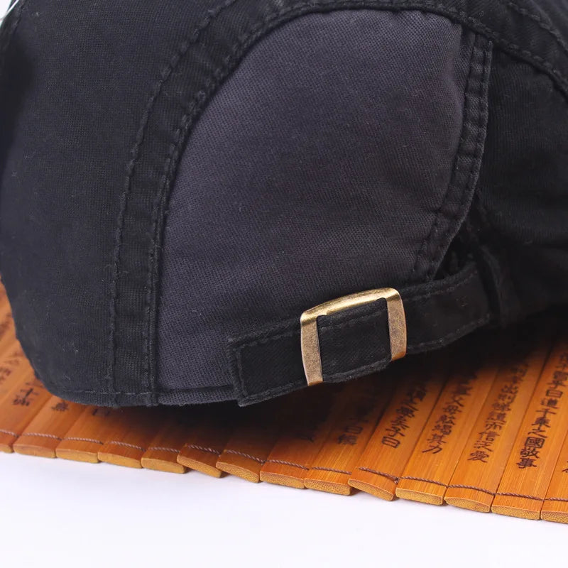 Brand Cotton Retro Beret with Embroidery – Effortless Style for All