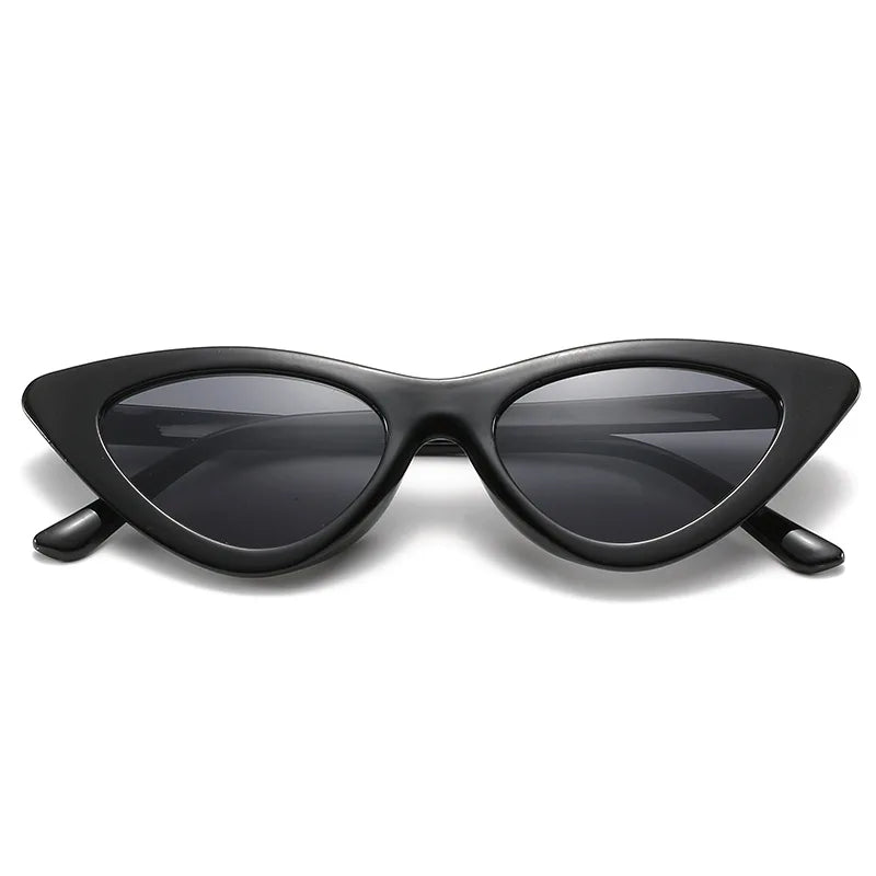 Women's Vintage Triangle Cat Eye Sunglasses – A Chic Statement Piece
