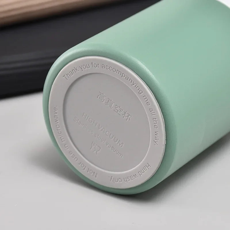 Business Style Stainless Steel Vacuum Flask Set – Sleek and Functional Gift