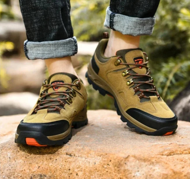 Hiking Shoes – Fashionable & Functional