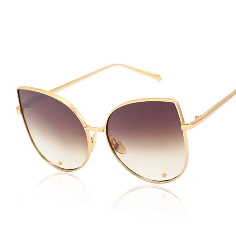 Clear Lens Big Sunglasses – Bold & Timeless Style