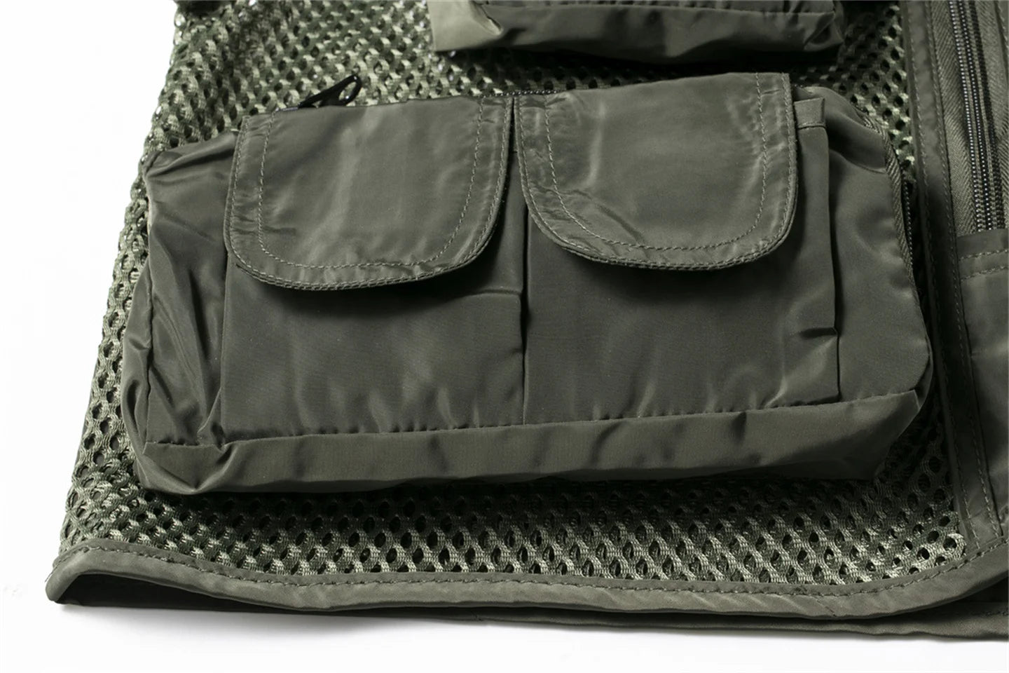 Summer Camouflage Hunting Vest – Stay Cool and Concealed