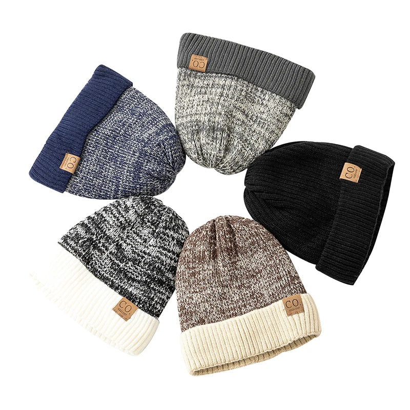 Unisex Two-Tone Fur-Lined Winter Beanie – Warm, Stylish, & Casual
