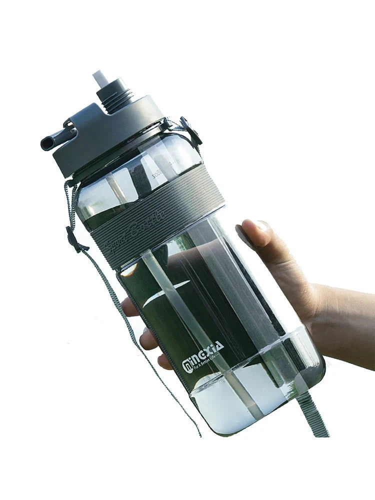 2 Litre Sports Water Bottle with Straw, Heat resistant