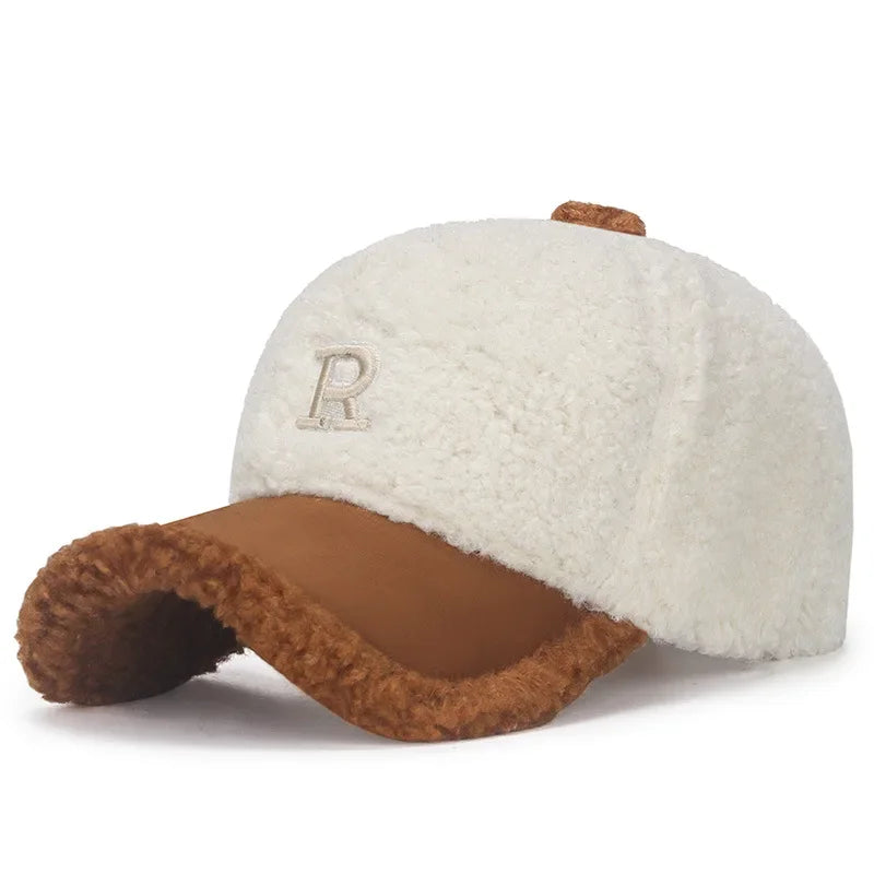Winter Lamb Wool Baseball Cap – Cozy and Trendy for Women