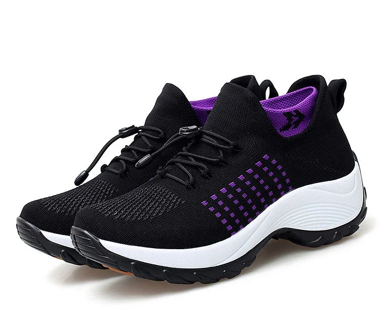 Platform Sole Training Shoes / Sneakers – Casual Slip-On Walking Shoes with Elevated Comfort