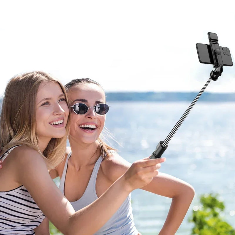 Extendable Selfie Stick Tripod: Perfect for Group Selfies, Live Streaming, and Video Recording